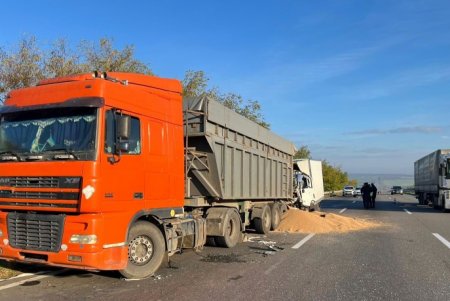 Полиция опубликовала подробности утренней аварии в Березовском районе (фото)