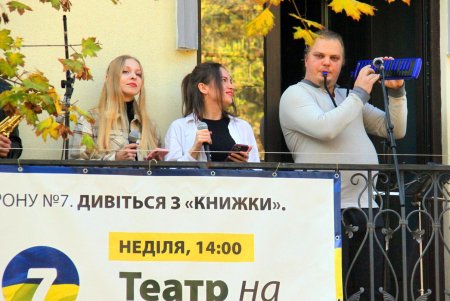 Горожане увидели последний в этом сезоне «Джаз на балконе» на знаменитой Книжке (фоторепортаж) 