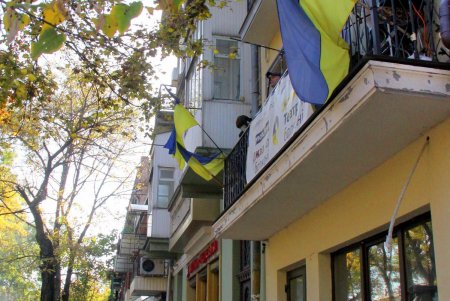 Горожане увидели последний в этом сезоне «Джаз на балконе» на знаменитой Книжке (фоторепортаж) 