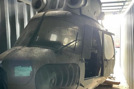 Государственное бюро расследований обнаружило на одесской таможне незадекларированный вертолет (фото, видео)