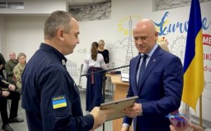Покрова, казачество и защитники Украины: одесситы отмечают три праздника и помнят о своих героях (фоторепортаж)