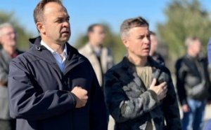 Покрова, казачество и защитники Украины: одесситы отмечают три праздника и помнят о своих героях (фоторепортаж)