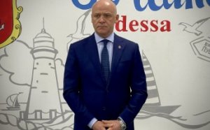 Покрова, казачество и защитники Украины: одесситы отмечают три праздника и помнят о своих героях (фоторепортаж)