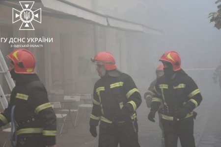 На Греческой горел ресторан: причина устанавливается (фото, видео) 