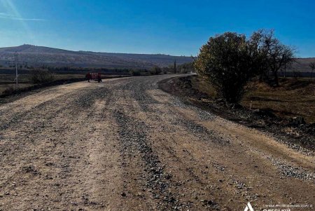 В Одесской области на границе с Молдовой ремонтируют дорожное покрытие автомагистрали (фото)