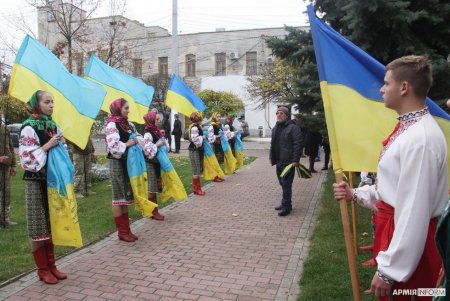 В Одесскую область из российского плена вернулись семь молодых бойцов (фото)