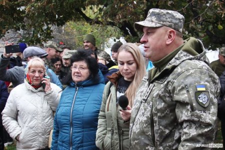 В Одесскую область из российского плена вернулись семь молодых бойцов (фото)