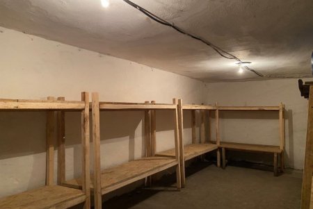 В Приморском районе коммунальщики благоустроили бомбоубжище (фото)