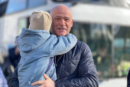 Группу воспитанников из Одесского детдома отправили ​​в Анкару (фото, видео)