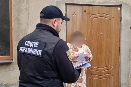 В Одессе адвокат пыталась переправить призывника за границу по поддельным документам (фото, видео) 
