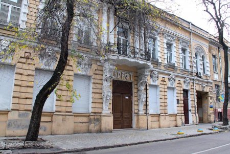 Друиды и львы особняка Леонарда (фоторепортаж)