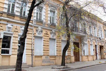 Друиды и львы особняка Леонарда (фоторепортаж)