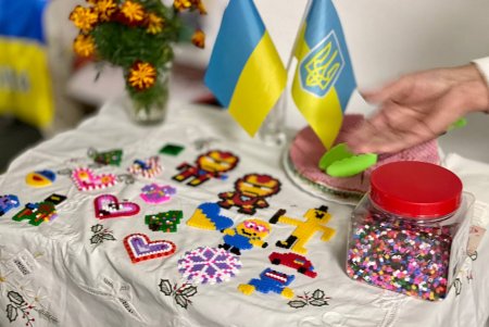 «Теплая волна» помощи ВСУ: в одесском пункте несокрушимости прошла благотворительная ярмарка в поддержку защитников (фото, видео)