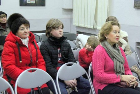 «На контрасте чувств»: художница Елена Кисловская презентовала в Одессе выставку графики (фоторепортаж)
