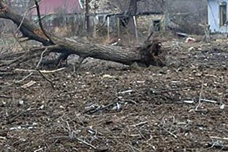 В Одесской области спасатели ликвидировали последствия ракетного удара российских оккупантов (фоторепортаж)