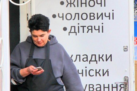 Прогулка по изменчивой улице Лейтенанта Шмидта (фоторепортаж)