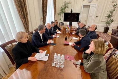 Мэр Одессы Геннадий Труханов встретился с французской делегацией во главе с господином Эдуардом Филиппом  (фото)