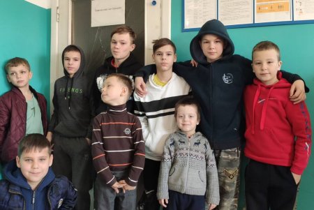 Руководители Одесской мэрии поздравили детей из Центра переселенцев с Днем святого Николая (фото)