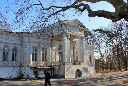  Прекрасное белое здание дачи Ашкенази (фоторепортаж)