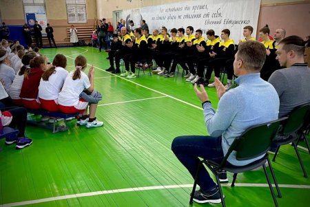 Новогодний турнир городской детской лиги по баскетболу прошел с участием семи команд (фото, видео)