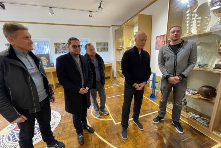 Новогодний турнир городской детской лиги по баскетболу прошел с участием семи команд (фото, видео)
