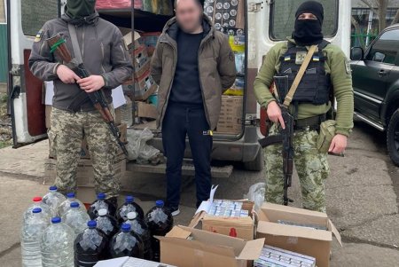 В городе Килия обнаружены контрафактные спиртные напитки и сигареты на сумму 100 тысяч гривен (фото)