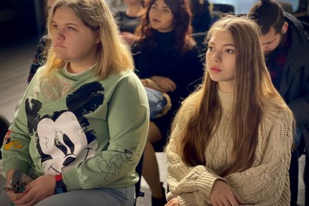 Для переселенцев проживающих в Одессе провели тренинг и рассказали о трудоустройстве (фото)