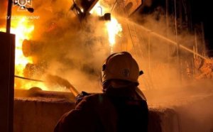 В Одесской области спасатели ликвидировали последствия ракетного удара российских оккупантов (фоторепортаж)