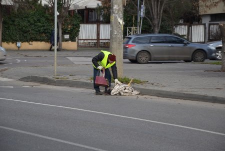 Коммунальщики убрали стихийные свалки в Киевском и Малиновском районах (фото)