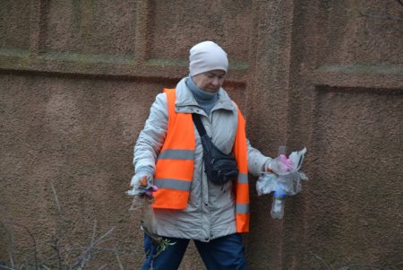 Коммунальщики убрали стихийные свалки в Киевском и Малиновском районах (фото)