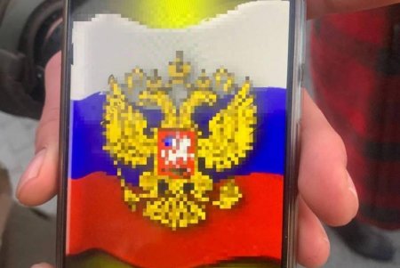 В центре Одессы патрульные задержали женщину, которая агитировала за «русский мир» (фото)