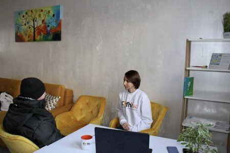В Суворовском районе открыли Центр психологической помощи переселенцам (фото)