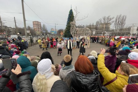 В Киевском районе города прошел праздник для детей военнослужащих и воспитанников центра социально-психологической реабилитации (фото, видео)