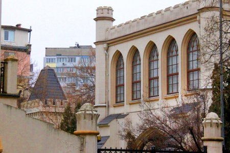 Улица Гоголя: исторические здания с впечатляющей архитектурой и вид на Тещин мост (фоторепортаж) 