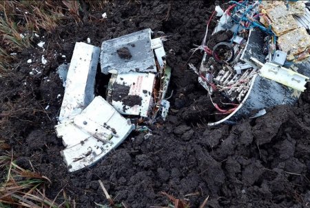 После ракетных обстрелов юга Украины в Молдове нашли обломки ракеты (фото)