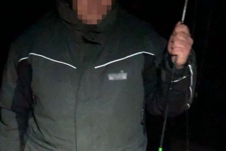 Одесские патрульные контролируют правила проведения рыбалки на реках Одесской области (фото)