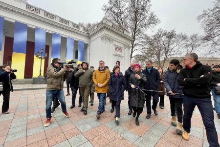 Министр иностранных дел Франции Катрин Колонна прибыла в Одессу, чтобы продемонстрировать поддержку Украины (фото)