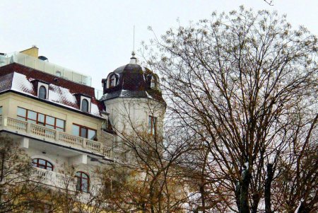 В Одессе выпал первый снег, подарив жителям города зимнее настроение и яркие кадры (фоторепортаж)