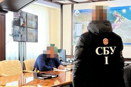 Руководитель филиала Администрации морских портов и двое его подчиненных подозреваются в хищении 90 миллионов гривен