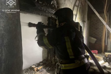 При пожаре в частном доме Суворовского района погибли два человека (фото) 