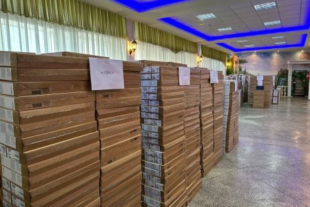 «Ноутбук каждому учителю»: в Одесской области педагогам передают еще почти семь тысяч гаджетов