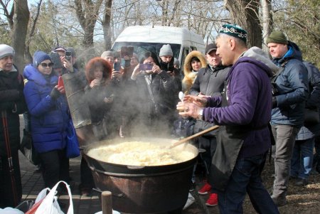 Одесса: на центральной аллее парка Шевченко открылась «Юрта Несокрушимости» (фоторепортаж) 