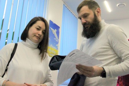 В городской больнице №11 прошла акция «Красное — это любовь» (фоторепортаж)