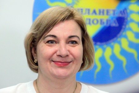 В городской больнице №11 прошла акция «Красное — это любовь» (фоторепортаж)