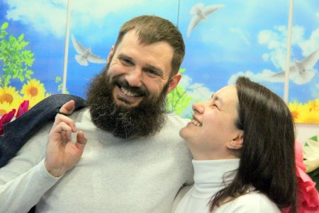 В городской больнице №11 прошла акция «Красное — это любовь» (фоторепортаж)