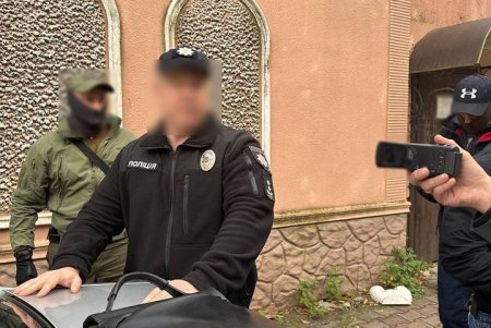 Пять тысяч долларов за смягчение приговора: начальник одного из отделений полиции Одесской области пойдет под суд за получение взятки