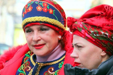 В роддоме № 7 провели ярмарку в поддержку ВСУ (фоторепортаж)