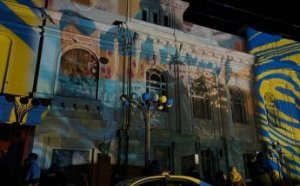 Свет против зла: инсталляции швейцарского художника в Одессе (фото, видео)