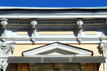 Короткий переулок с длинной историей в самом сердце Одессы (фоторепортаж) 