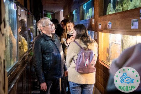 В Одесском зоопарке провели лекцию по зоопсихологии для студентов (фото)